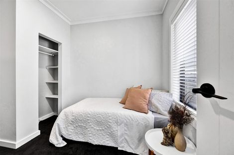 Photo of property in 186 South Road, Hawera, 4610