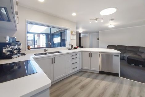 Photo of property in 165 Auckland Road, Greenmeadows, Napier, 4112