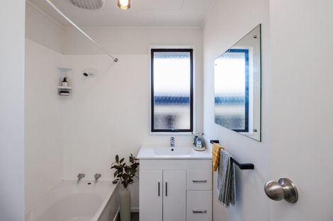 Photo of property in 685 Pioneer Highway, Highbury, Palmerston North, 4412