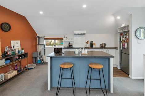 Photo of property in 2a Defoe Place, Waltham, Christchurch, 8023