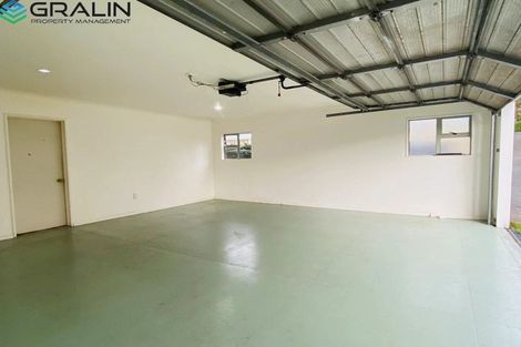 Photo of property in 15 Nikau Street, New Lynn, Auckland, 0600