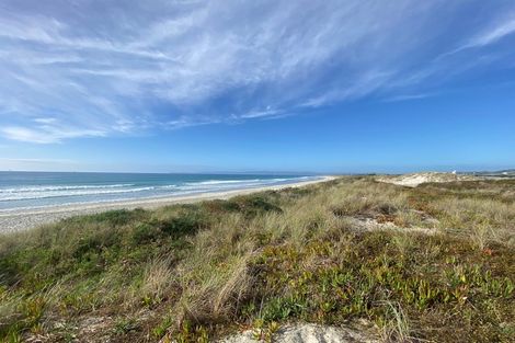 Photo of property in 23 Ocean View Rise, Ruakaka, 0116