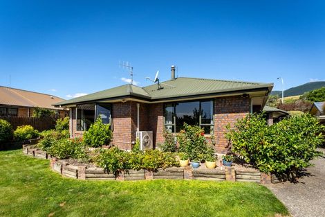 Photo of property in 32 Kingsford Drive, Stoke, Nelson, 7011