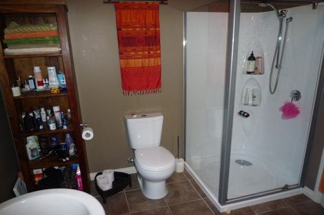 Photo of property in 18 Earls Road, Saint Clair, Dunedin, 9012