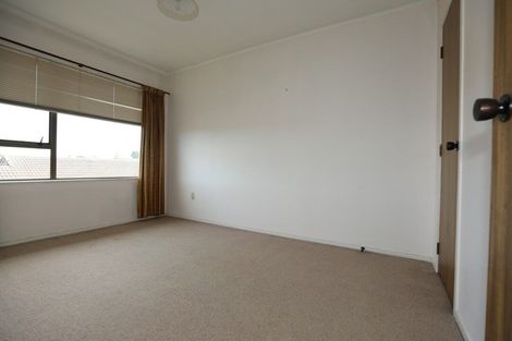 Photo of property in 2/1 Chevis Place, Pakuranga, Auckland, 2010