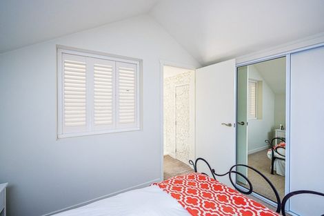 Photo of property in 9 Wharf Road, Albany, Auckland, 0632