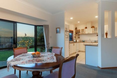 Photo of property in 42 Manor Park Drive, Pyes Pa, Tauranga, 3112