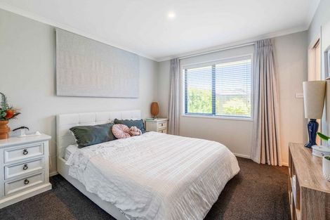 Photo of property in 4 Plate Lane, Papamoa, 3118