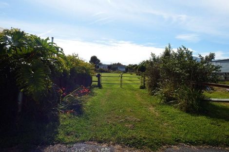 Photo of property in 107 Domett Street, Westport, 7825