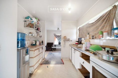 Photo of property in 4 Stoll Place, Clendon Park, Auckland, 2103