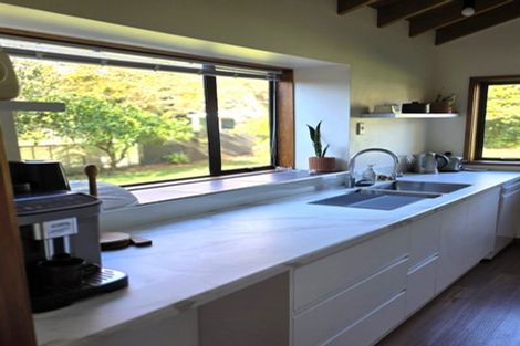 Photo of property in 11 Cannon Street, Westown, New Plymouth, 4310