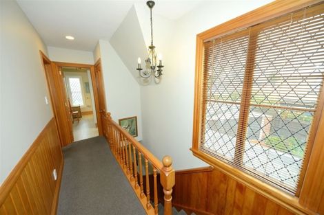 Photo of property in 16 Glenburn Place, Avonhead, Christchurch, 8042