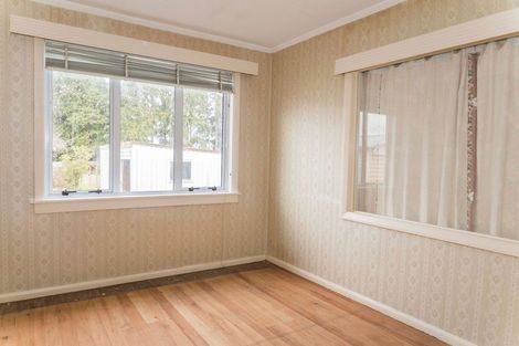 Photo of property in 3 Hospital Street, Dannevirke, 4930