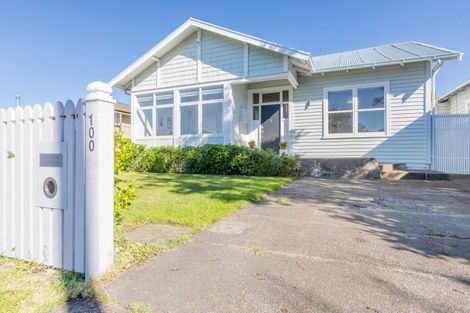 Photo of property in 100 Vigor Brown Street, Napier South, Napier, 4110
