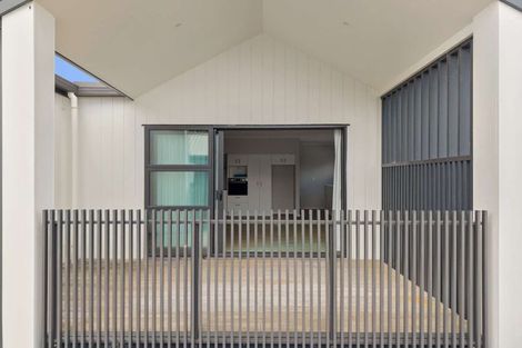 Photo of property in 14u3 Abbotsford Street, Whitiora, Hamilton, 3200