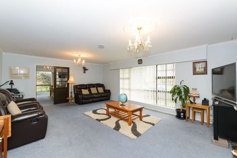 Photo of property in 14 Peter Hall Drive, Kelvin Grove, Palmerston North, 4414