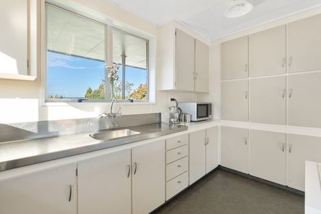 Photo of property in 27 Lynas Street, Outram, 9019