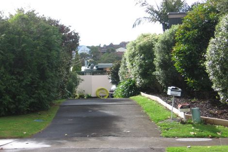 Photo of property in 1/128 Bramley Drive, Farm Cove, Auckland, 2012