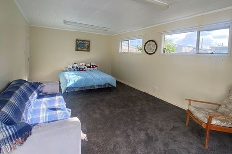 Photo of property in 9 Hamilton Crescent, Whitianga, 3510