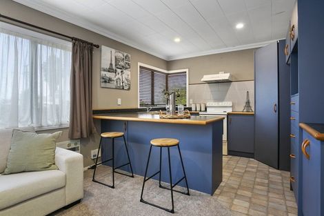 Photo of property in 10 Queen Street, Cambridge, 3434