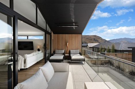 Photo of property in 60 Muster Road, Jacks Point, 9371