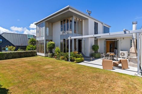 Photo of property in 6 Stormanstown Way, Seatoun, Wellington, 6022