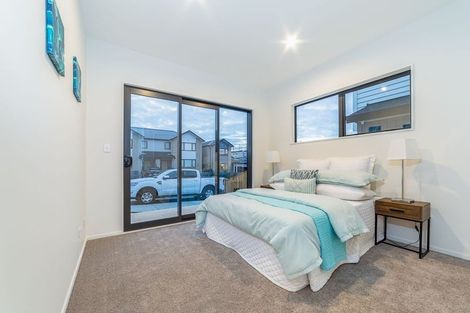 Photo of property in 15 Kearns Drive, Hobsonville, Auckland, 0616