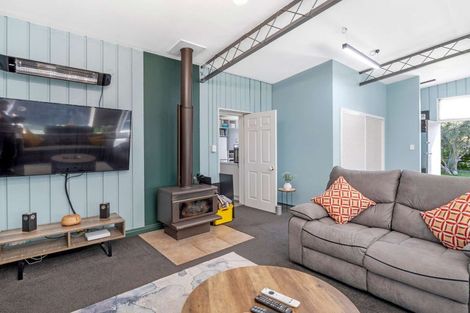 Photo of property in 1 Leeston Road, Springston, Christchurch, 7674