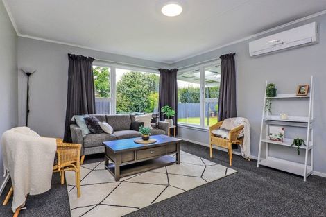 Photo of property in 24 Deal Crescent, Flaxmere, Hastings, 4120