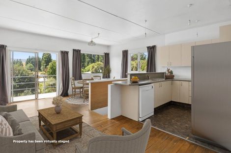 Photo of property in 15 Arklow Street, Albert Town, Wanaka, 9305