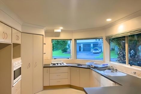 Photo of property in 11 Ayrshire Drive, Grandview Heights, Hamilton, 3200