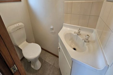 Photo of property in 15 Brockworth Place, Riccarton, Christchurch, 8011