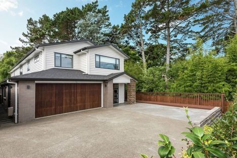 Photo of property in 16 Carlos Drive, Flat Bush, Auckland, 2016