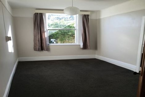 Photo of property in 24a Waripori Street, Berhampore, Wellington, 6023