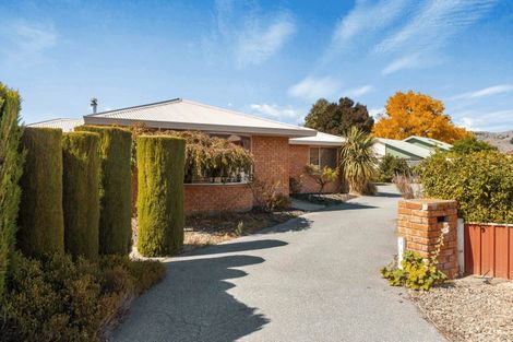Photo of property in 10 Mayfair Grove, Alexandra, 9320