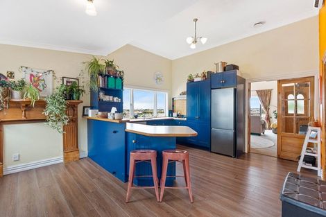 Photo of property in 32 Hipango Terrace, Durie Hill, Whanganui, 4500