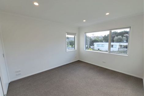 Photo of property in 37 Merriefield Avenue, Forrest Hill, Auckland, 0620