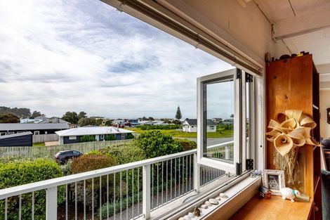 Photo of property in 6 Beach Road, Porangahau, 4293