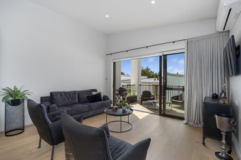Photo of property in 11 Memorial Way, Tauranga, 3110