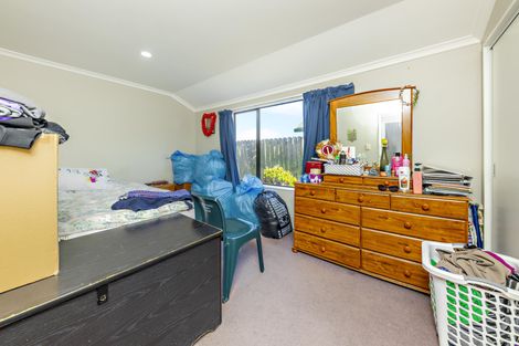 Photo of property in 45 Robert Ross Place, Clendon Park, Auckland, 2103