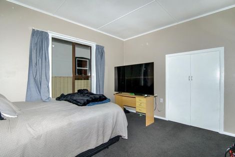 Photo of property in 91 Derby Street, Westport, 7825