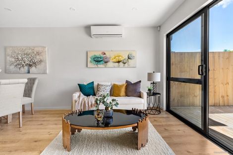 Photo of property in 24 Carnoustie Drive, Wattle Downs, Auckland, 2103