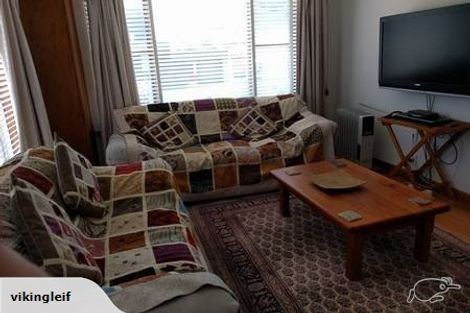 Photo of property in 18 Riverlaw Terrace, Saint Martins, Christchurch, 8022