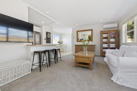 Photo of property in 45 Riverside Road, Orewa, 0931