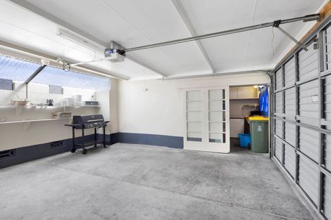 Photo of property in 25 Waihi Road, Hawera, 4610