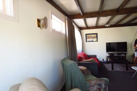 Photo of property in 46 Romilly Street, Westport, 7825