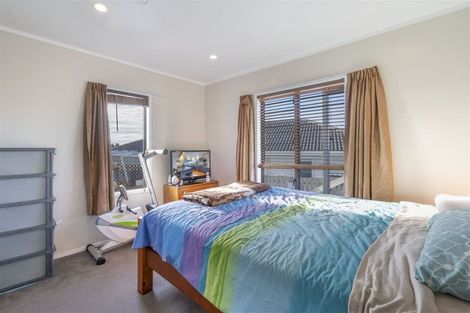 Photo of property in 457 Don Buck Road, Massey, Auckland, 0614