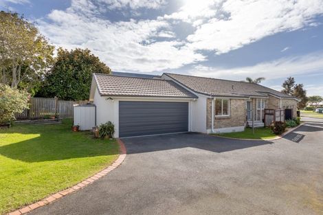 Photo of property in 67 Russley Drive, Mount Maunganui, 3116
