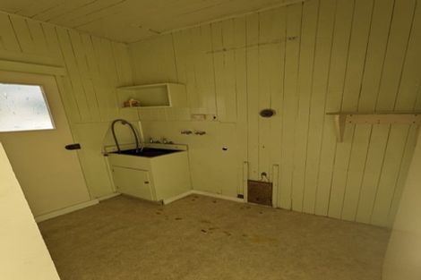 Photo of property in 37 Mako Mako Road, Levin, 5510