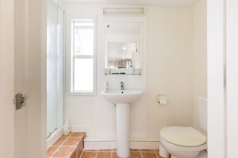 Photo of property in 20 Franklin Avenue, Hokowhitu, Palmerston North, 4410